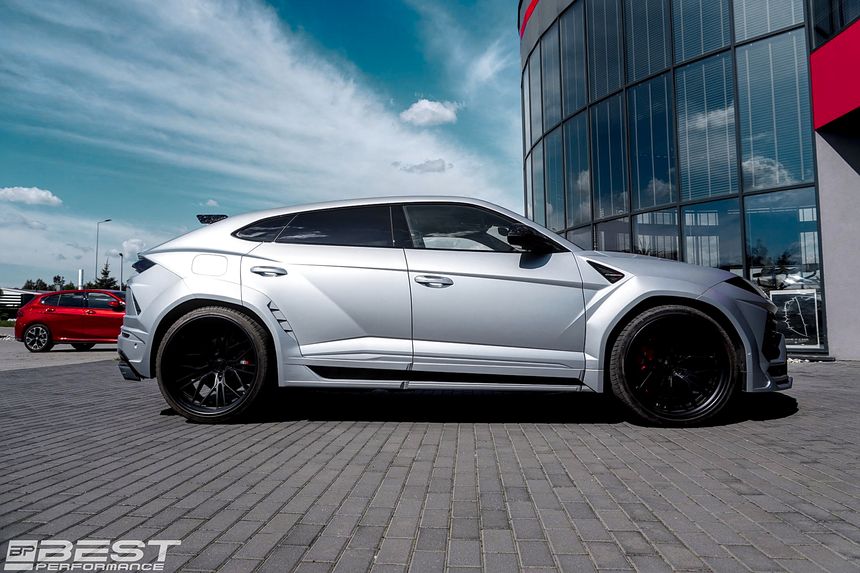 Lambo Urus Novitec